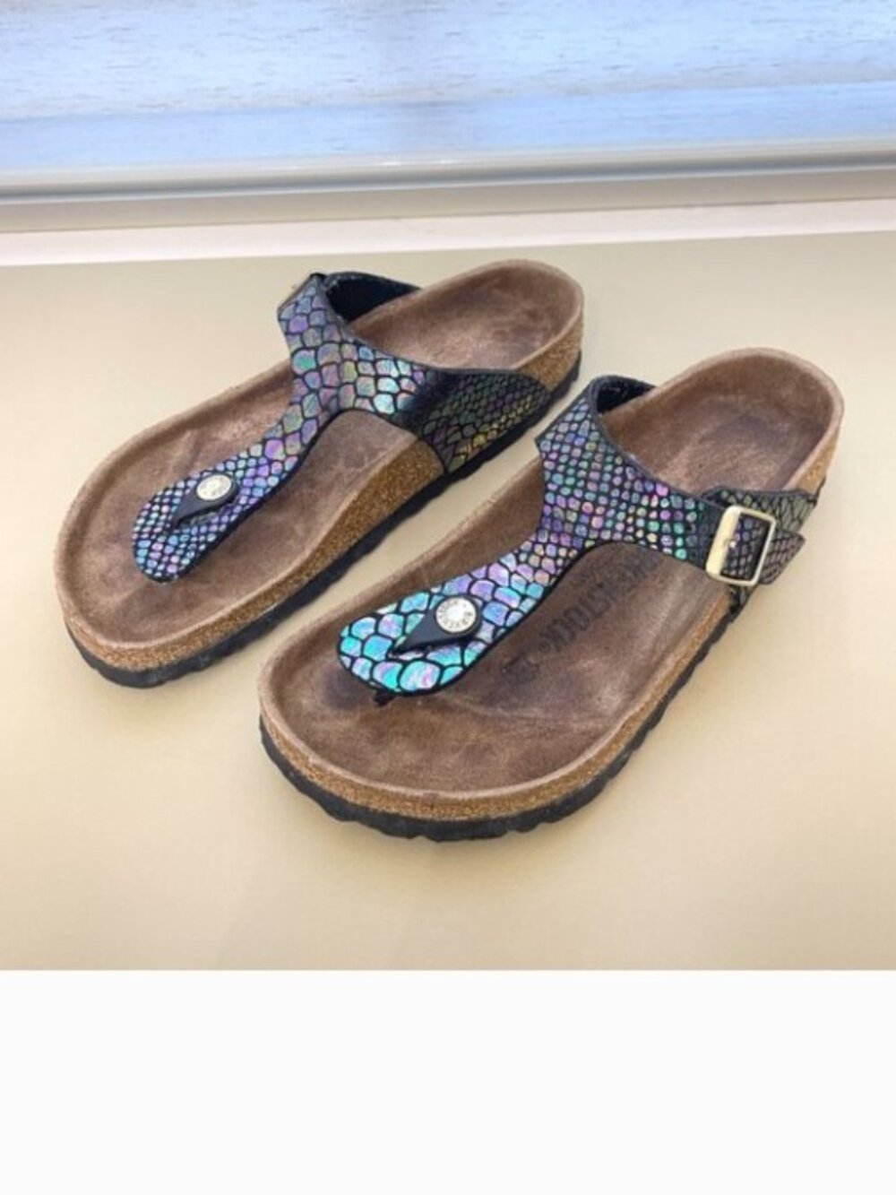 Birkenstock Gizeh Sandals Birko-Flor Black Shiny Snake Print Mermaid Gold 36